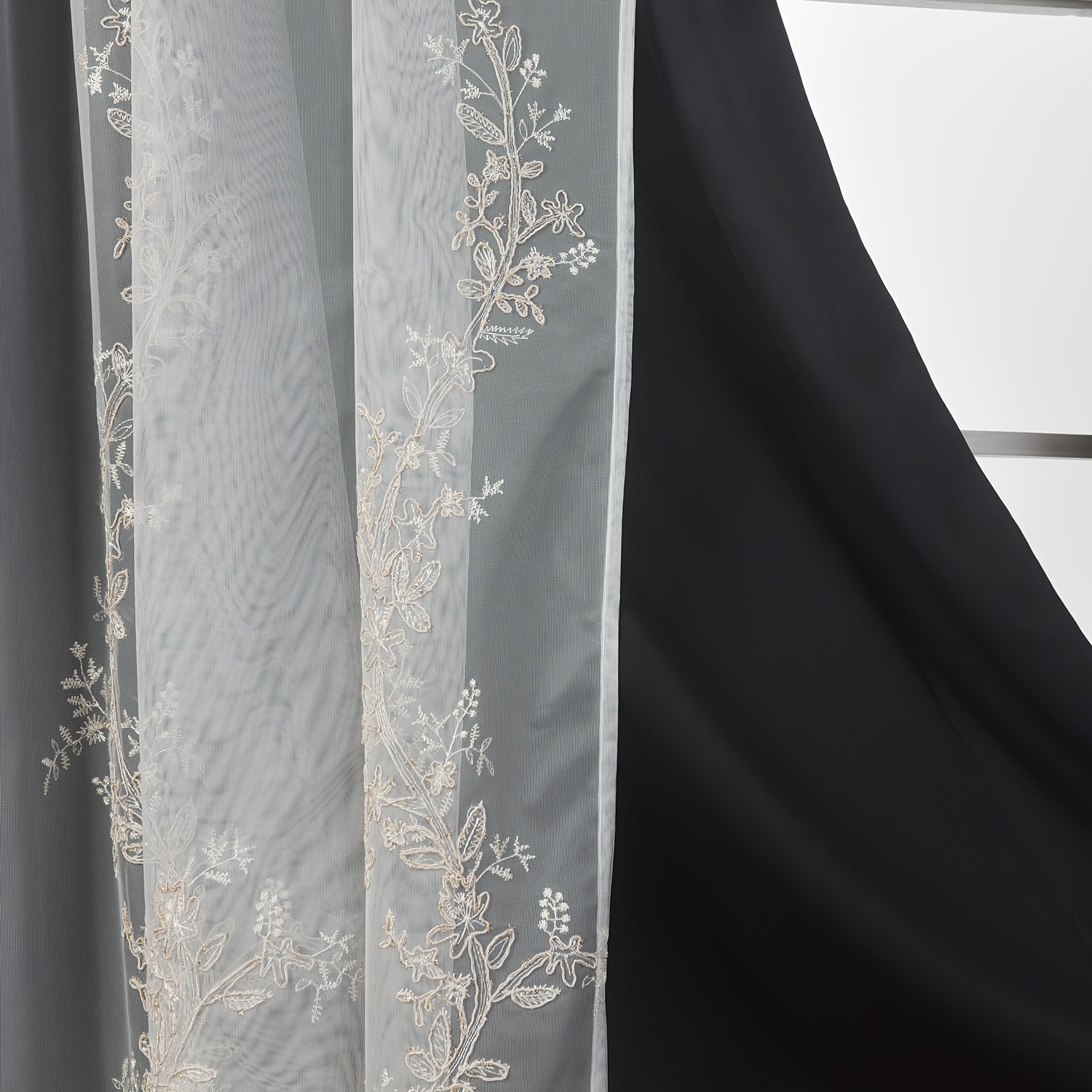 2pcs Curtains with Embroiered  - مراجعة Linen Curtain Eyelet وسعره